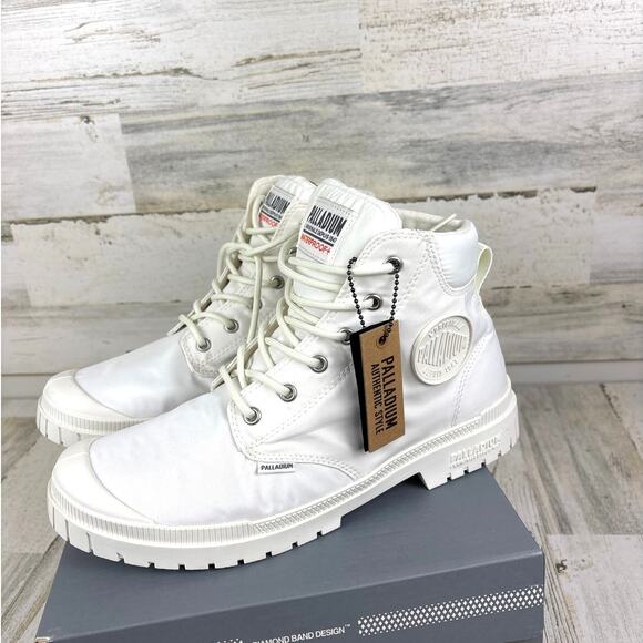 Palladium Women’s 10.5 White Pampa SP20 Cuff High Top Chunky Casual Sneakers NEW - Picture 1 of 9